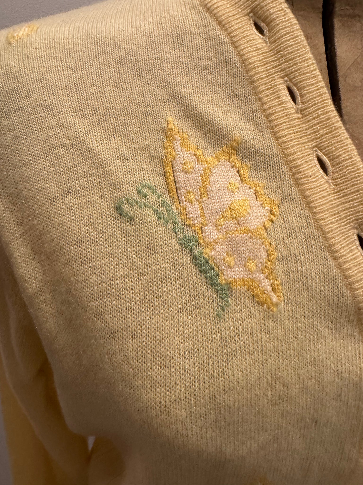 vintage 1950s yellow BALLANTYNE cashmere cardigan sweater BUTTERFLY intarsia SWEATER GAL S - M