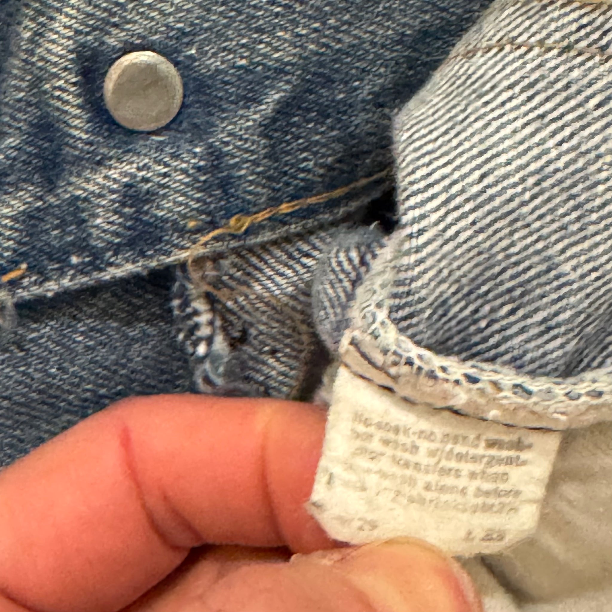 vintage 1970s LEVIS boot cut jeans 517 29 x 33 XS Great fade