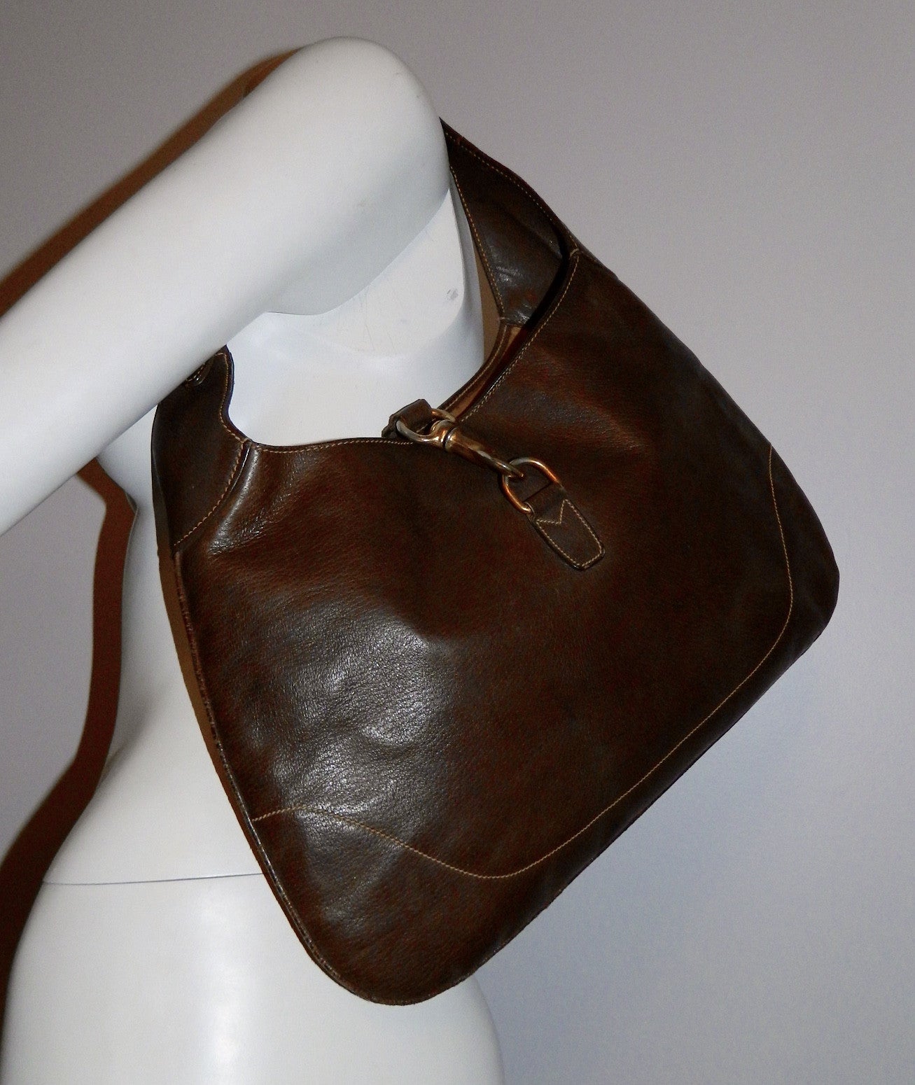 vintage GUCCI bag brown leather 1960s Jackie O "Bouvier" purse