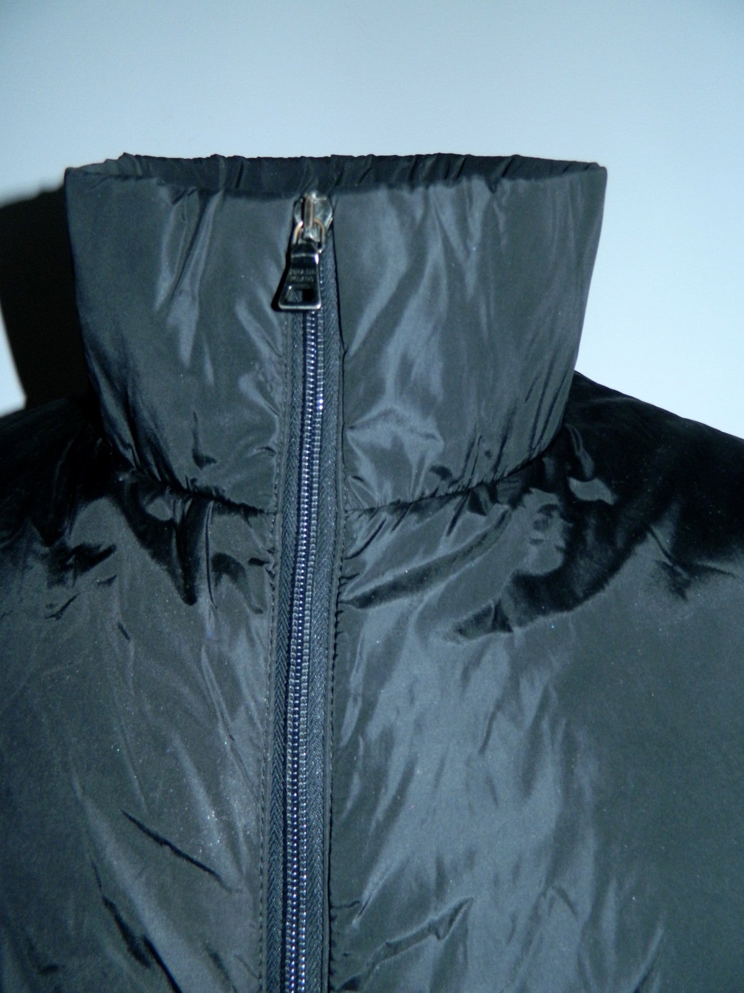 black nylon PRADA ski coat poly fill jacket Apres Ski travel It. 50 / US Mens M / Womens L- XL