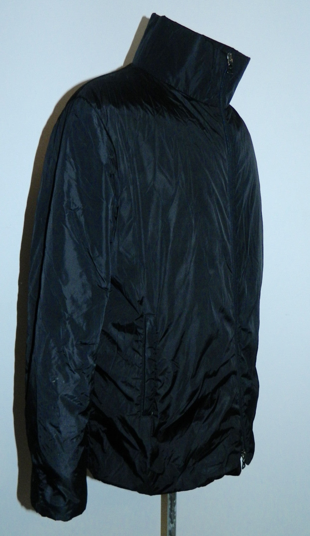 black nylon PRADA ski coat poly fill jacket Apres Ski travel It. 50 / US Mens M / Womens L- XL