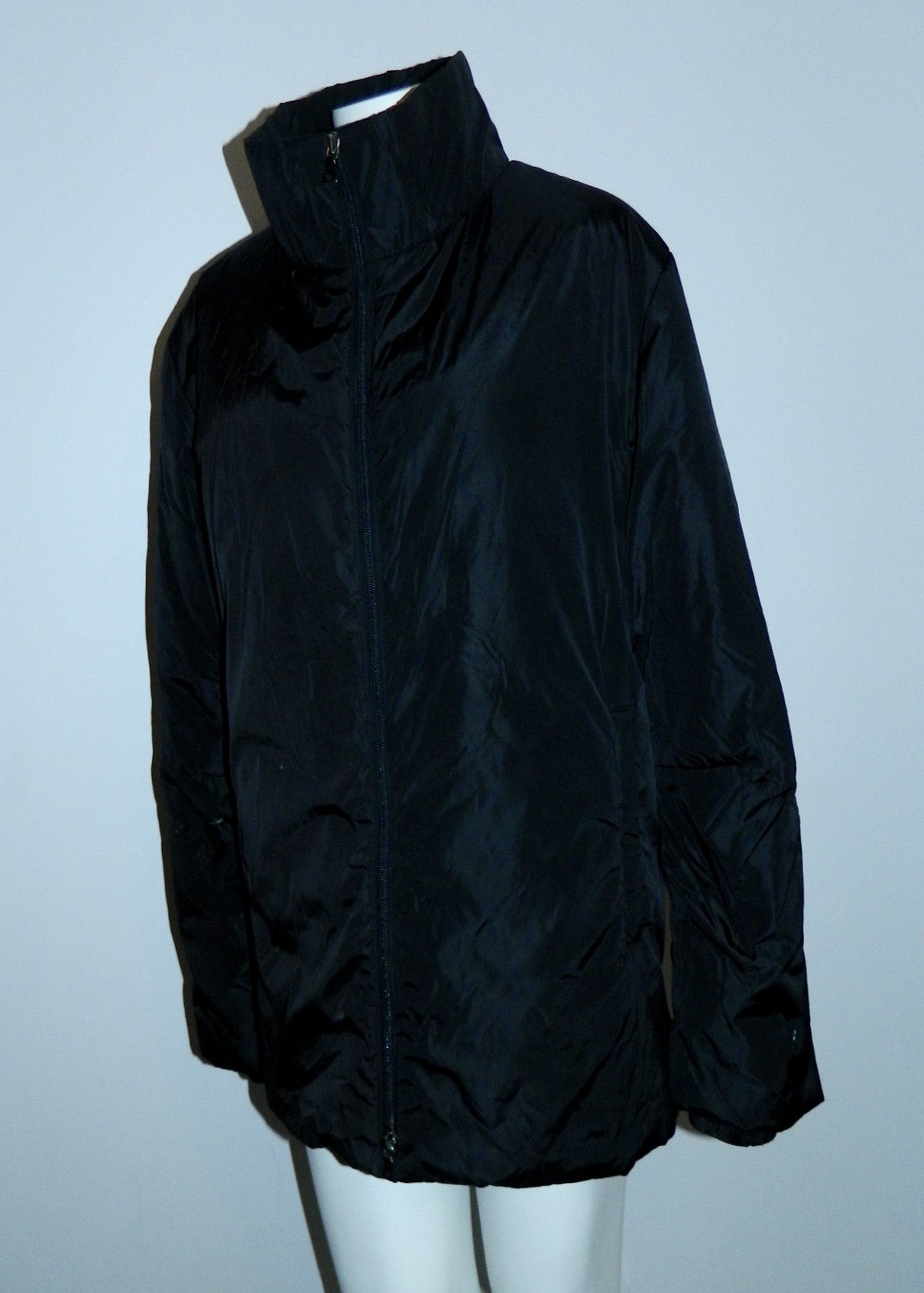 black nylon PRADA ski coat poly fill jacket Apres Ski travel It. 50 / US Mens M / Womens L- XL