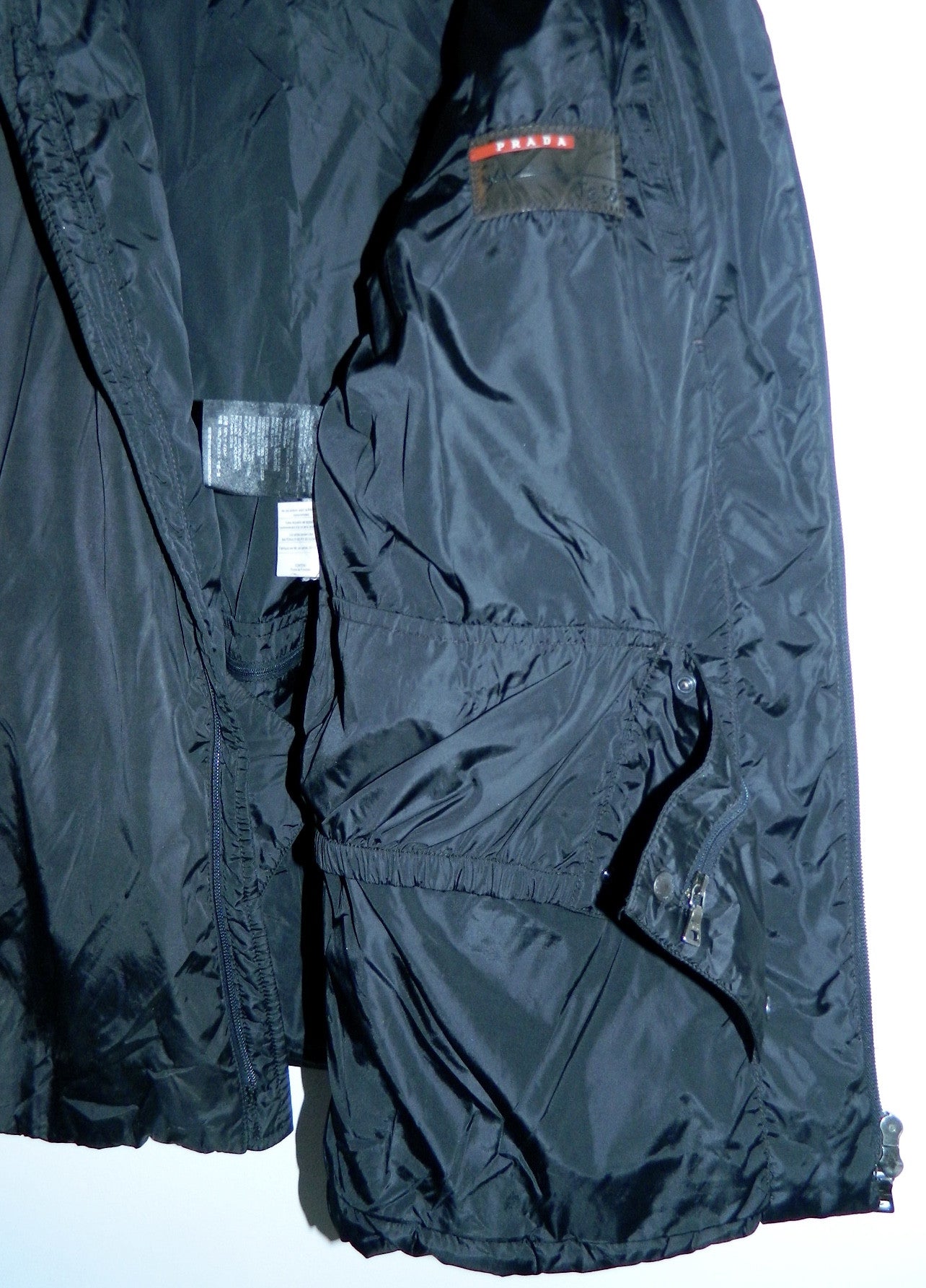 black nylon PRADA ski coat poly fill jacket Apres Ski travel It. 50 / US Mens M / Womens L- XL