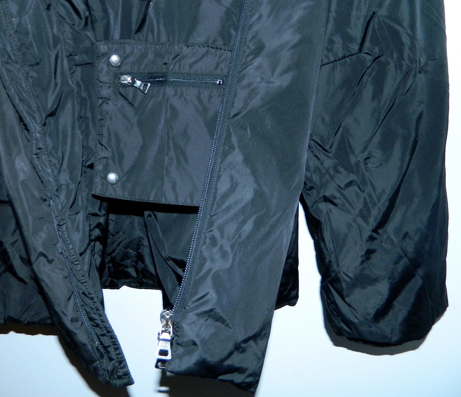 black nylon PRADA ski coat poly fill jacket Apres Ski travel It. 50 / US Mens M / Womens L- XL