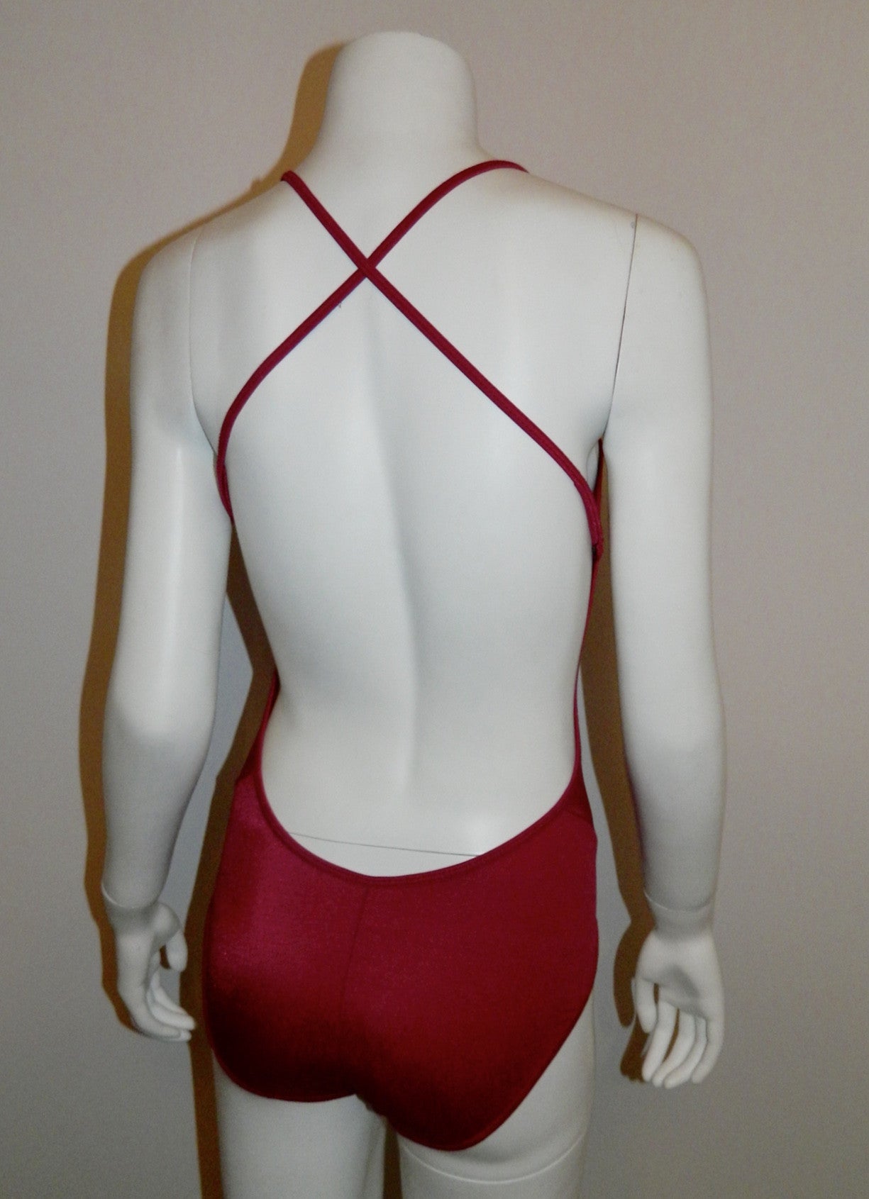 vintage 1970s swim suit raspberry halter neck cross back bathing suit XS - S