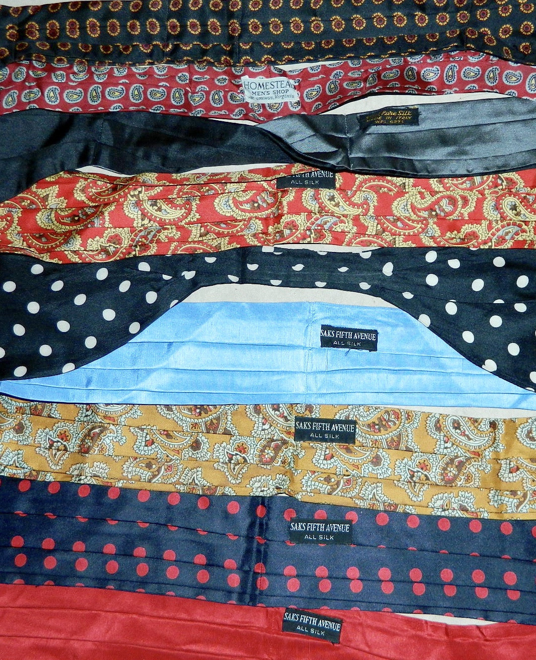 lot of vintage 1950s silk ascots Saks Fifth Avenue bow ties cravat