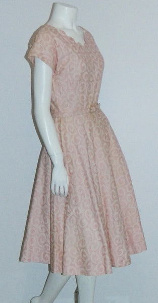 vintage 1950s dress peach pink L'Aiglon swirls 50s embroidered day dress XS
