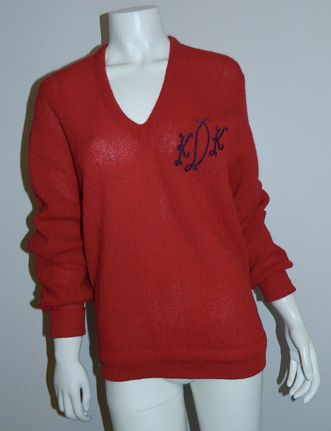 vintage 1950s sweater red Alpaca knit V- neck monogram Mens S