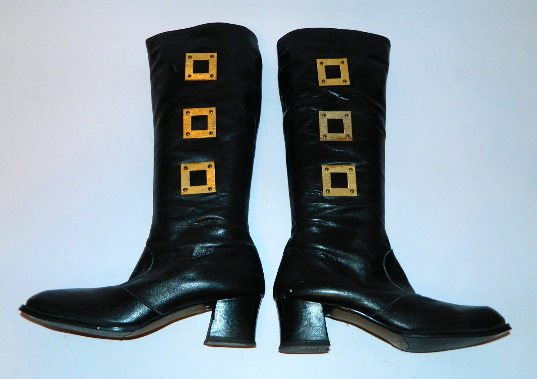 MOD vintage 1960s black leather Go Go boots brass squares 8 1/2 N