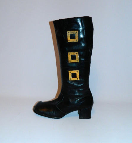 MOD vintage 1960s black leather Go Go boots brass squares 8 1/2 N