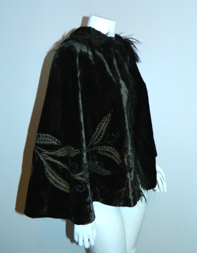 antique velvet cape 1800s Victorian dark brown capelet beaded soutache / fur trim