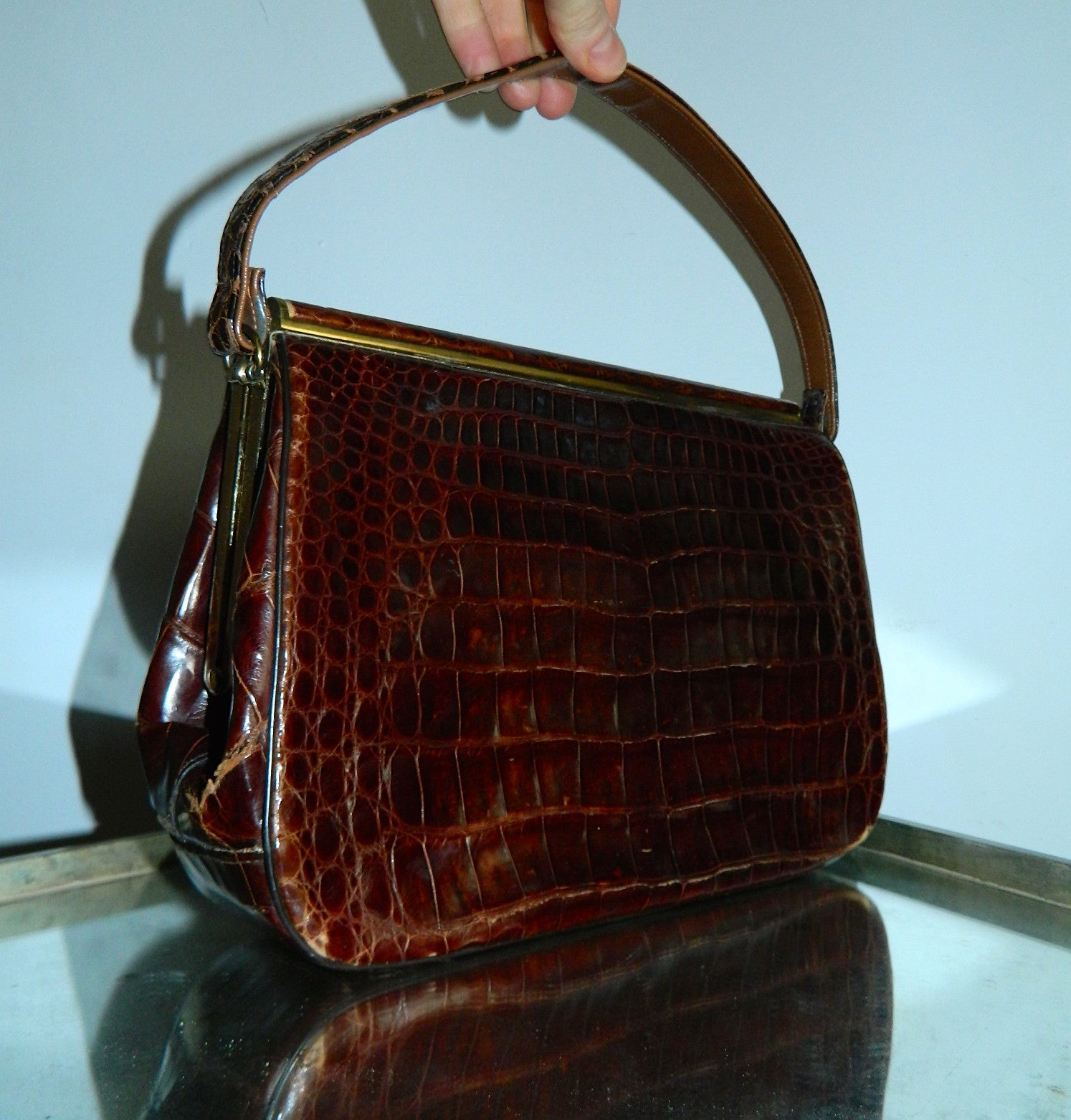 vintage 1960s brown alligator handbag Mayer New York gator bag purse