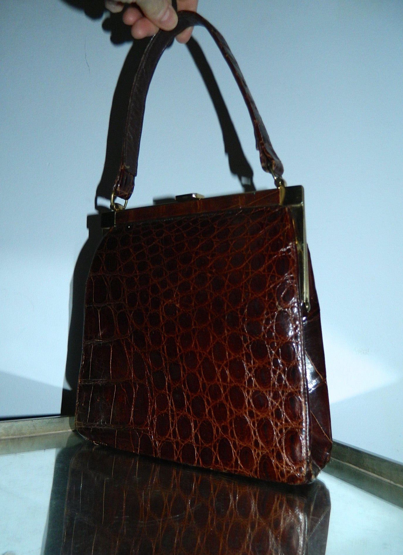 vintage 1960s brown ALLIGATOR handbag gold frame purse