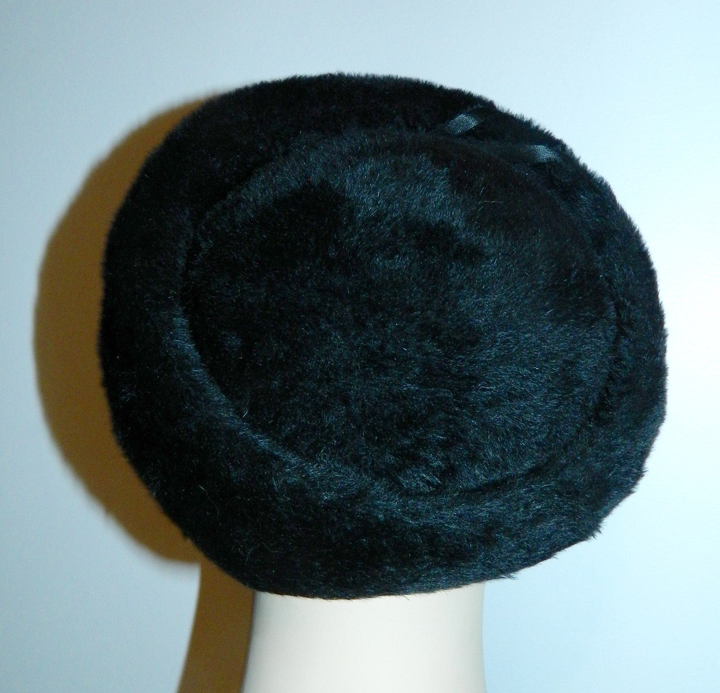 vintage SCHIAPARELLI hat / black wool 1950s pillbox fur halo hat in box receipt original tag