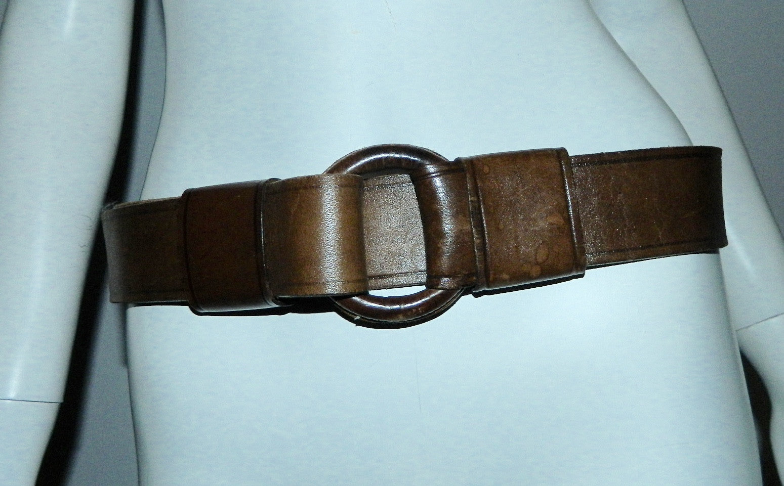 vintage 1970s O ring leather belt / brown jeans belt Hippie Boho retro 30 32 34 36