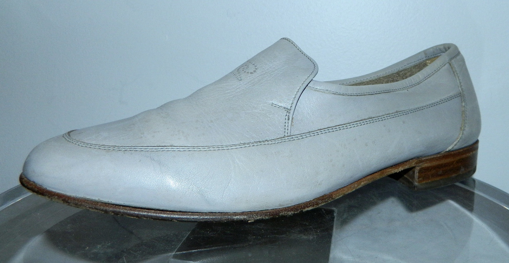 vintage 1960s loafers Pierre Cardin logo shoes dove gray leather Men's 8
