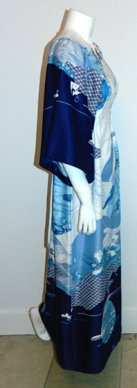 vintage Hilo Hattie dress 1970s Evelyn Margolis caftan kimono Hawaiian maxi gown blue waves XS - S
