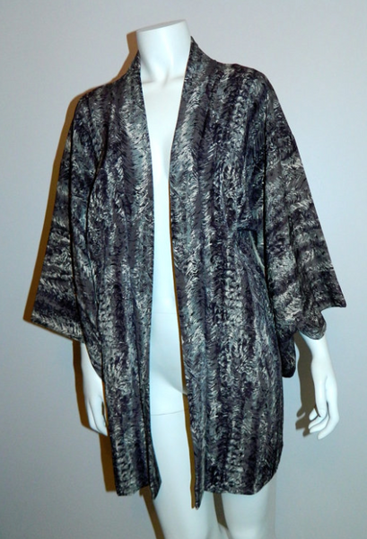 1930s / 1940s vintage KIMONO robe purple gray waves Haori jacket OS