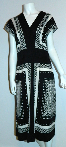 vintage 1960s dress MOD black white frame Nancy Greer OP print midi dress M
